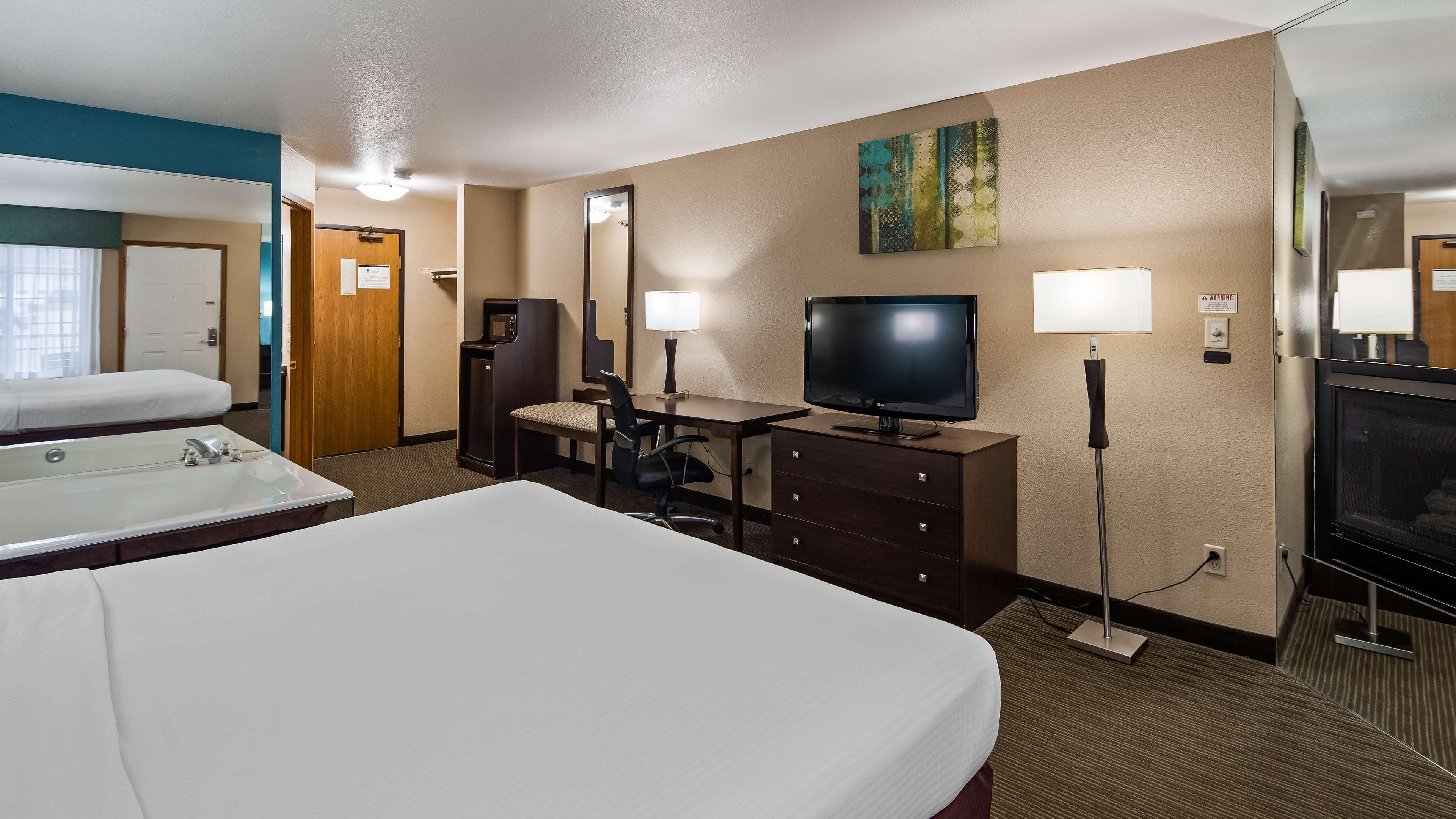 Western Inn&suites Hotel