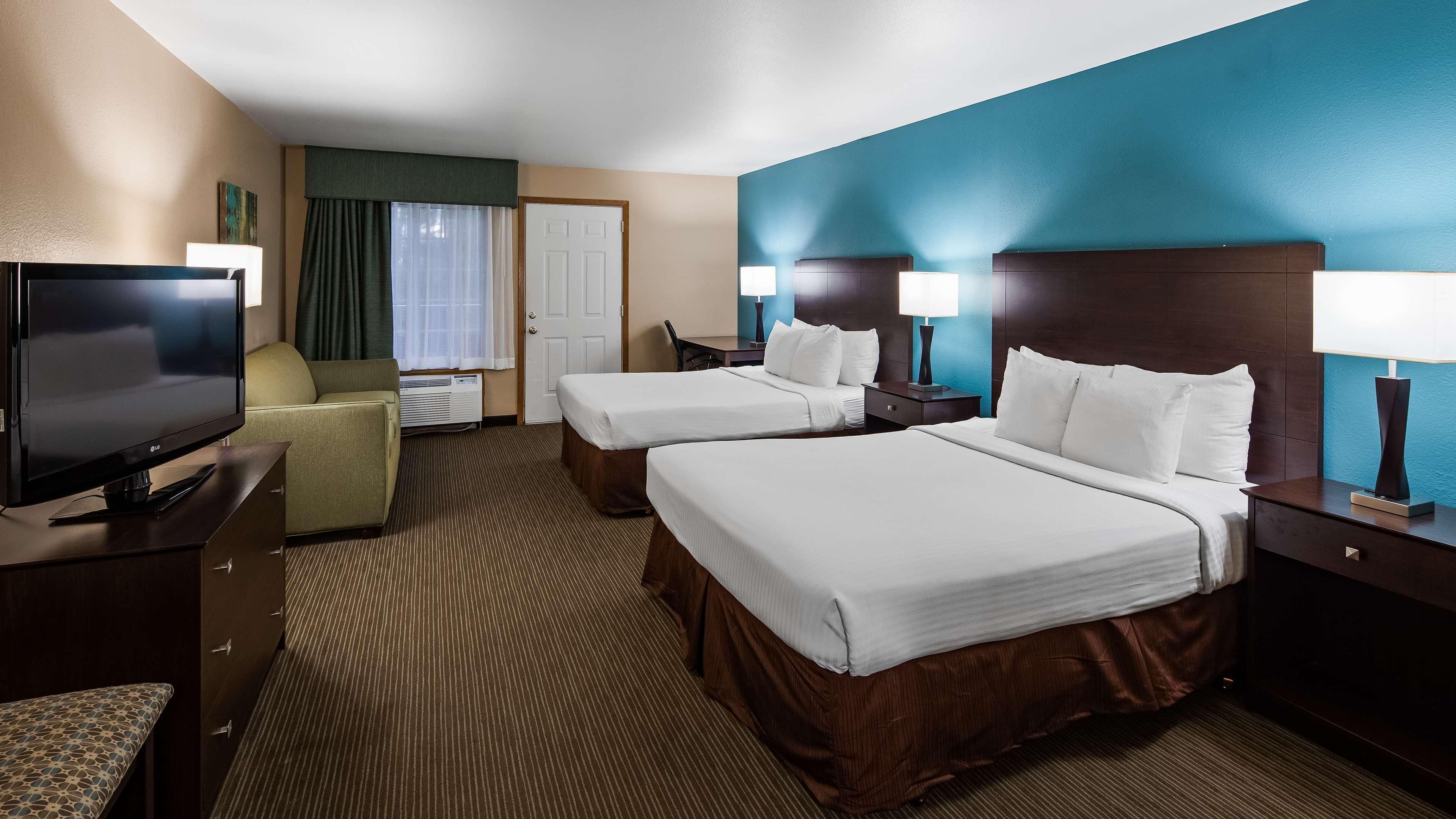Western Inn&suites