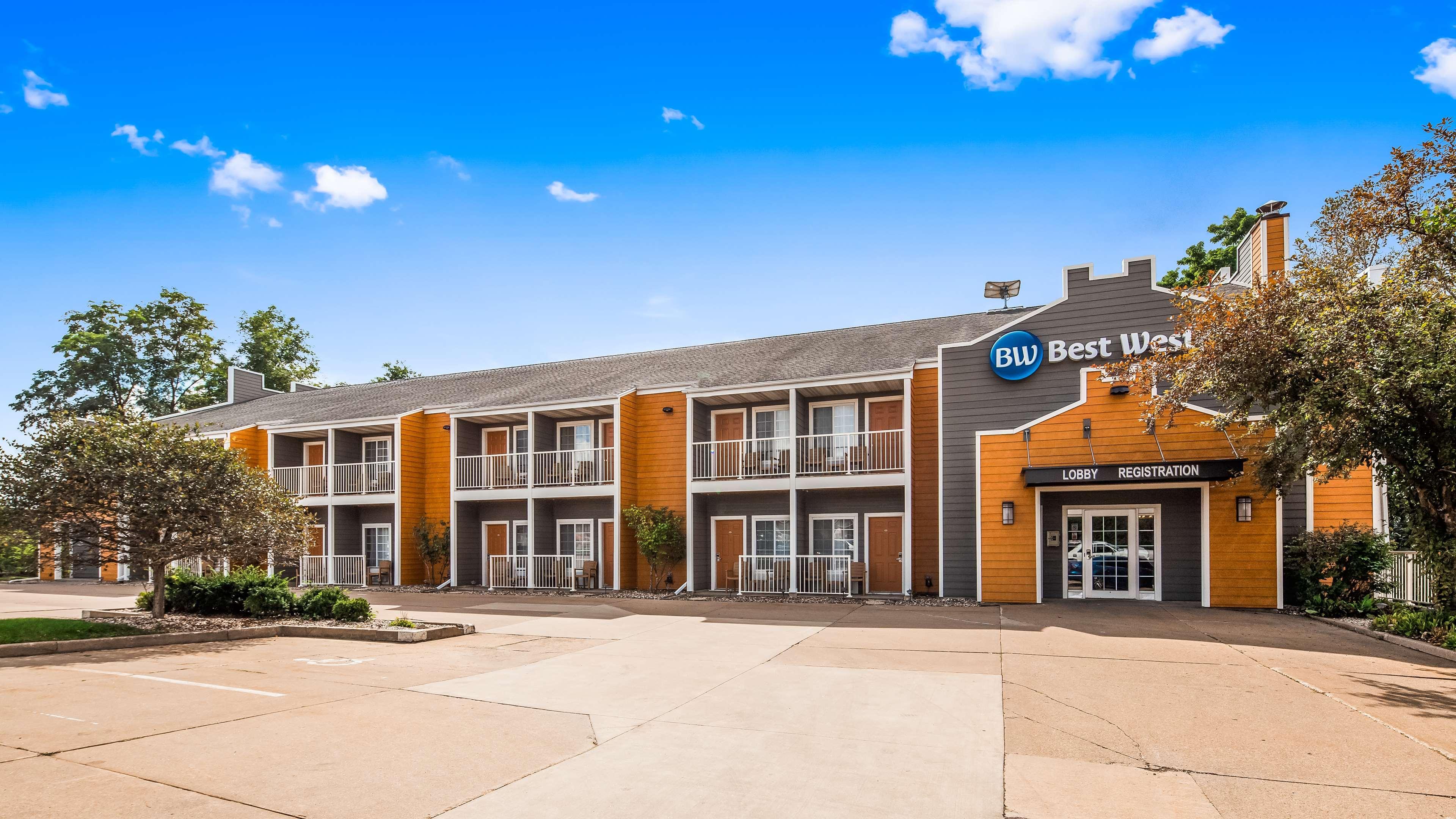 Hotel Western & 3*